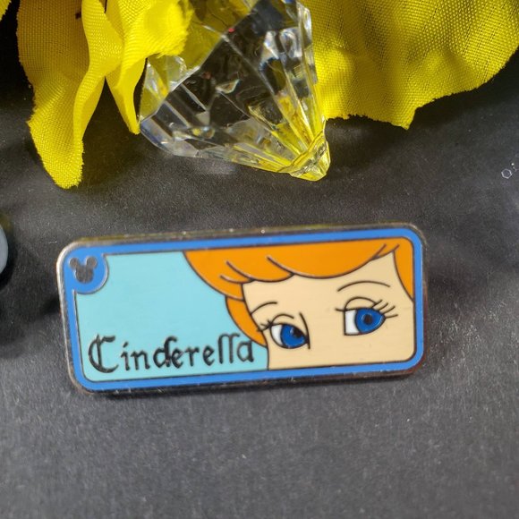Disney Jewelry - 4/$25 Disney Hidden Mickey Cinderella Eyes Pin
